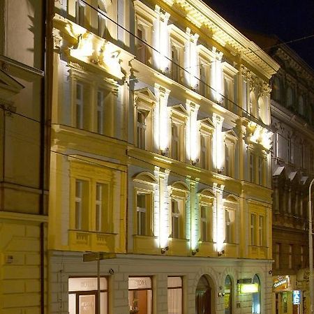 Hotel Patio Prague Praga Exterior foto